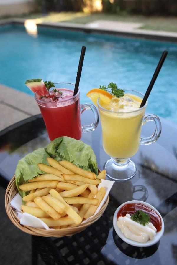 Amverton Cove Golf & Island Resort Banting  Zewnętrze zdjęcie
